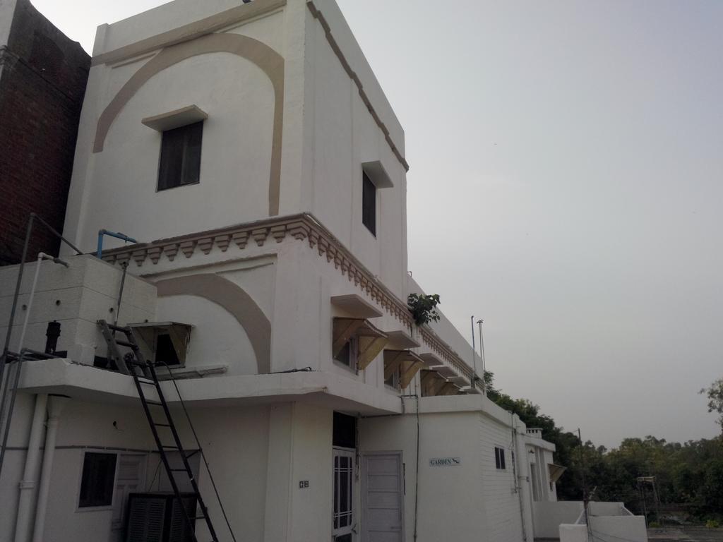 Tourist Guest House Amritsar Exterior foto
